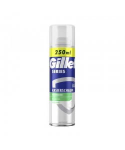 Pianka do golenia Gillette Shaving Foam Sensitive 250 ml