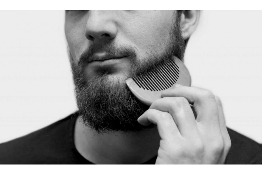 Grzebień do brody: do czego służy i jak go używać